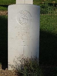 Salonika (Lembet Road) Military Cemetery - Clark, T